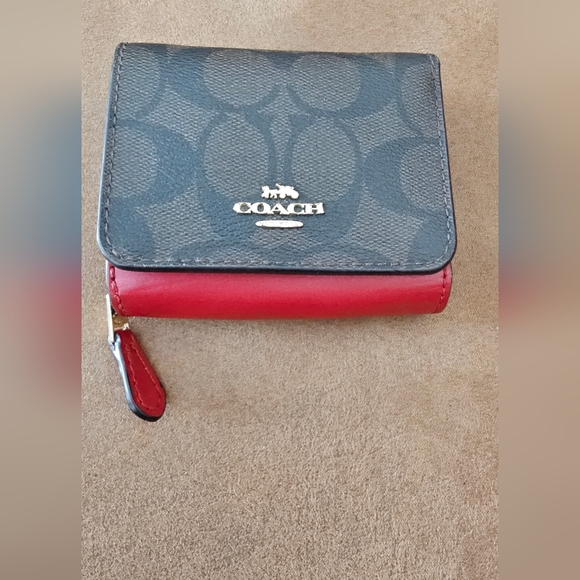 Coach Black and Red Wallet - Picture 1 of 10